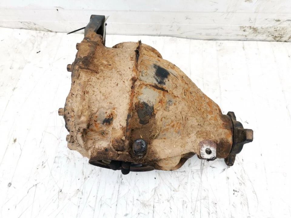 Mercedes-Benz C-CLASS 2002 Rear differential assembly 2103513008G, #1225657-35 - Image 1 of 4