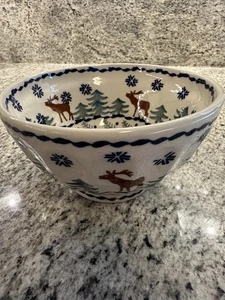 Boleslawiec Polish Pottery Christmas Reindeer Snowflakes Bowl 51/2 Inches - Picture 1 of 6