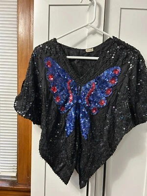 Top de mujer Mariposa de lentejuelas, negro con mariposa azul y roja, talla S para mujer Foto 1 de 4