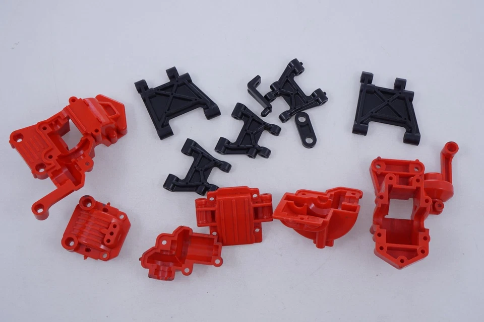 Tamiya Sortiment Zubehör Unterschiedlich für Rc-Car 1:10 RC - Vintage Modellbahn - Bild 1 von 1