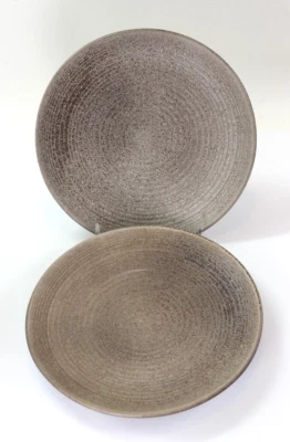 Juego de 2 platos de ensalada de esmalte reactivo de gres Mikasa - marrón curtidor Foto 1 de 4