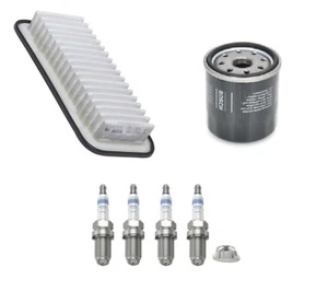 Kit de servicio se adapta a bujías filtro de aceite de aire Bosch Yaris Vitz _P1_ 1.0 tracción delantera - Imagen 1 de 6