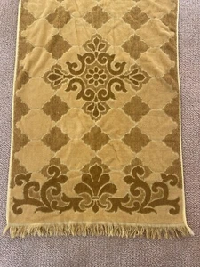 Vintage Mid Century Bath Towel Fashion Manner Gold Green Bohemian Chic 1970s - Picture 1 of 7