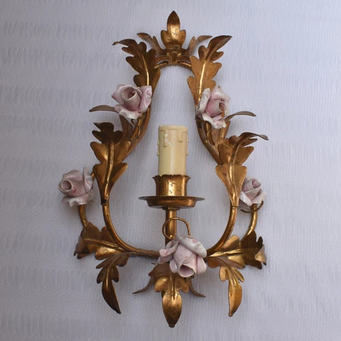 VINTAGE ITALIAN GILT TOLE PORCELAIN FLOWERS ROSES WALL SCONCE LIGHT CAPODIMONTE Cover