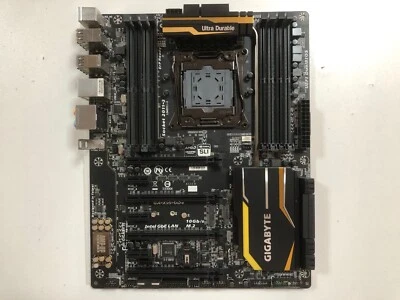 GIGABYTE GA-X99-UD4 LGA 2011-v3 Intel X99 SATA3 USB 3.0 ATX Motherboard Tested - Image 1 of 4