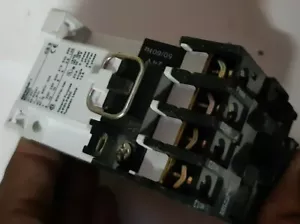Altavoz + zapato CS3 Contactor; altavoz + zapato CS 3; zapato altavoz C S3 - Imagen 1 de 9
