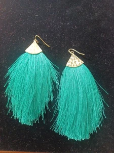 Türkis Fransen Ohrringe Unikat Retro Fun Cowgirl Party wunderschön durchbohrt  - Bild 1 von 7