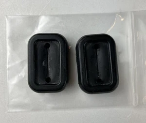2 Gummitüllen für Eppendorf Zentrifuge 5810R Deckelriegel - Bild 1 von 5