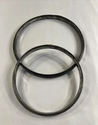 2 Vintage Metal Embroidery Hoop Cross Stitch Spring Tension Cork Liner 6" & 7" - Image 1 of 4