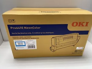 OKI PRO6410 CARTUCCIA TONER STAMPA CIANO NEON CON TAMBURO 46298008 - Foto 1 di 1