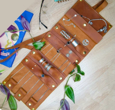 Joyería de viaje cosmética maquillaje bolsa reloj pulsera cuero vaca bolsa marrón H977 Foto 1 de 3