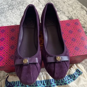 Tory Burch lila Wildleder Ballerinas Schuhe mit Karton Größe Damen 5,5M - Bild 1 von 6