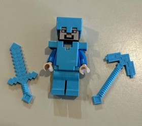 Lego Minifigure Steve With Diamond Armor & Weapons Minecraft 21117 / 21124