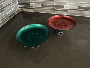Silver Plate Green And Red Enamel Pedestal Compote Candy Dishes 2 7/8" Tall - Picture 1 of 13