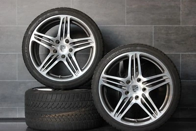 Original Porsche 911 997 Carerra 19 Zoll NEU Alufelgen 295 r19 Winterreifen - Bild 1 von 4