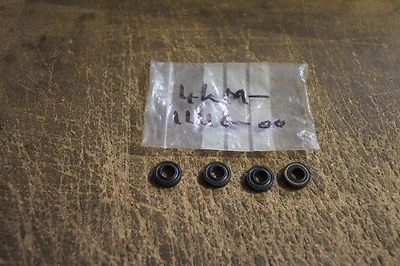 YAMAHA FZS600 FAZER  XJ900S CAM COVER BOLTS RUBBER OIL SEALS 4no  4km-1111g-00 - Image 1 of 2