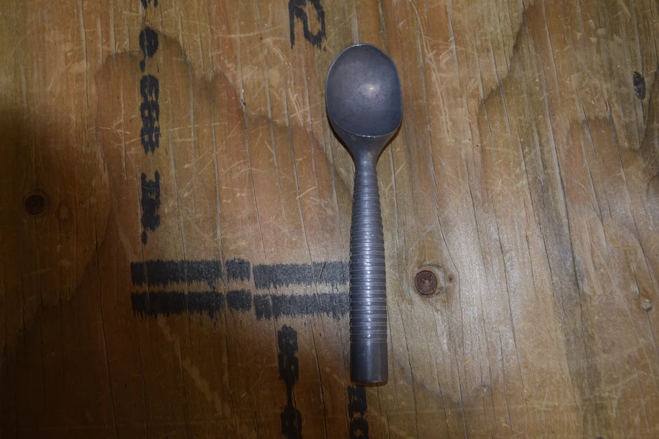 Herramienta de cocina vintage de aluminio con mango acanalado de alta resistencia EE. UU. 5727 Foto 1 de 3