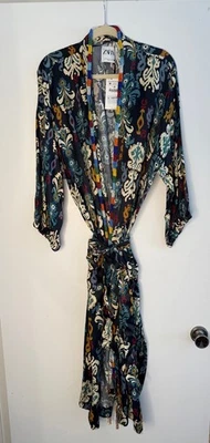 Kimono con Cuentas ZARA, Estampado Azul Marino Talla M - Totalmente Nuevo Foto 1 de 4