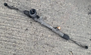 RENAULT CLIO POWER STEERING RACK 2015 MK4 0.9 PETROL MANUAL (2012-16) 490018225R - Picture 1 of 7