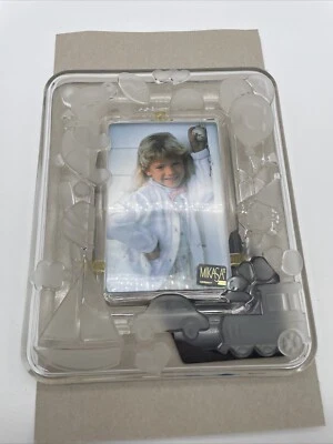 Vintage Mikasa Dreamland Baby Nursery Picture Frame SA 215/826 10.5x8.5" - Image 1 of 4