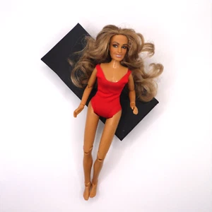 Costume da bagno Mego Farrah Fawcett 8 pollici figura articolata rosso - Foto 1 di 5