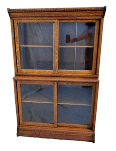 Arts & Crafts Tiger Oak Sliding Glass Door Danner Bookcase Pull Out Counter 1900 - Picture 1 of 20