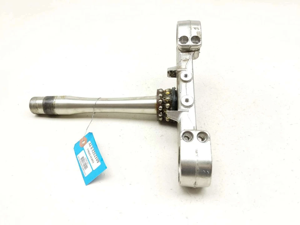 Abrazadera de árbol de dirección triple inferior inferior inferior Yamaha YZF R6 04 Foto 1 de 4