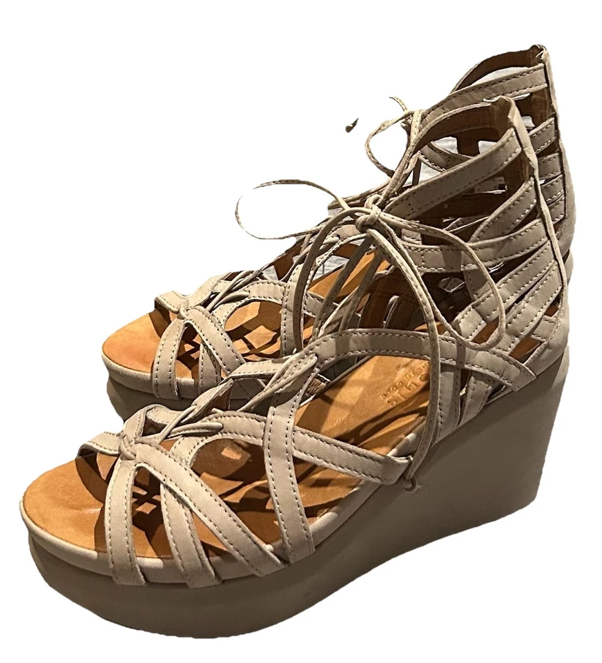 Sandalias de cuña Gentle Souls Kenneth Cole Joy de cuero beige natural gladiador 7,5 Foto 1 de 4