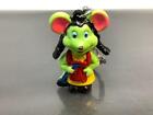 Vintage Cartoon Keyring GREEN MOUSE SWEEPING THE BROOM Keychain Ancien Porte-Clé