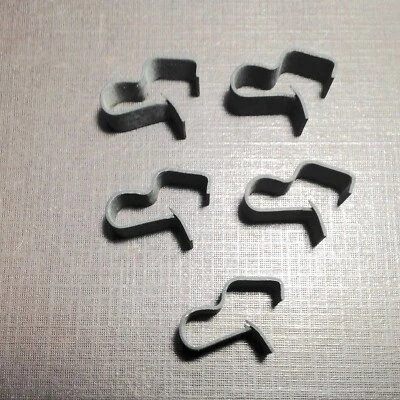 5 peças NORS painel porta-malas sob o capô lanterna traseira farol fiação clipes grampos Chevy - Imagem 1 de 4