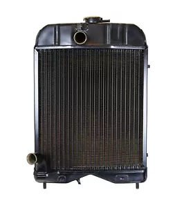 Kupfer Messing Heizkörper 181623M1, passt Massey Ferguson TE20 - Bild 1 von 3