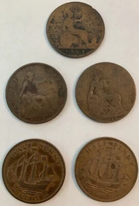 5 - British Half Pennies - 1861, 1915, 1928, 1943, 1943 and 1 One Penny 1913 - Picture 1 of 4