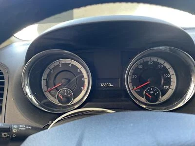 Medidor de velocímetro usado serve: 2017 Dodge Caravan cluster 120 MPH sem informações do veículo - Imagem 1 de 4