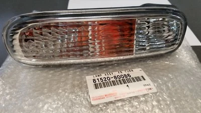 Luces de estacionamiento/señal de giro izquierda y derecha Toyota Supra 1997-98 OEM Foto 1 de 4