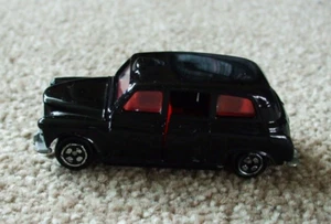 Vintage 1970s Corgi Austin FX4 London Taxi Black Cab Vintage Toy Car. 7.5cm long - Picture 1 of 5