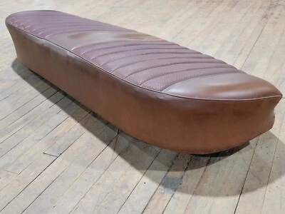 Mercedes-Benz 240D 1974 diésel asiento trasero lateral marrón OEM pieza interior automático Foto 1 de 4