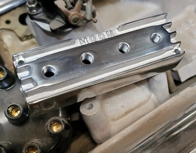 MOON 4 Carburador Aluminio Pulido BLOQUE DE COMBUSTIBLE Aletas Hot Rod Drag Racing Gasser NHRA Foto 1 de 4