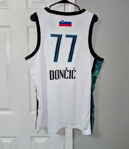 Los Angeles Lakers Luka Doncic #77 Jordan NBA Swingman Jersey