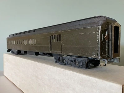 Walthers O scale 2 rail - Pullman Combination Baggage - Image 1 of 4