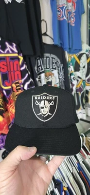 VTG Los Angeles Raiders 100% Wool Blockhead American Needle Snapback Hat Cap.  - Image 1 of 4