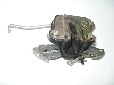 Isuzu 3.1 Trooper O/S/R Rear Right Lock Latch Catch Locking Mechanism 1991-1998 - Image 1 of 2