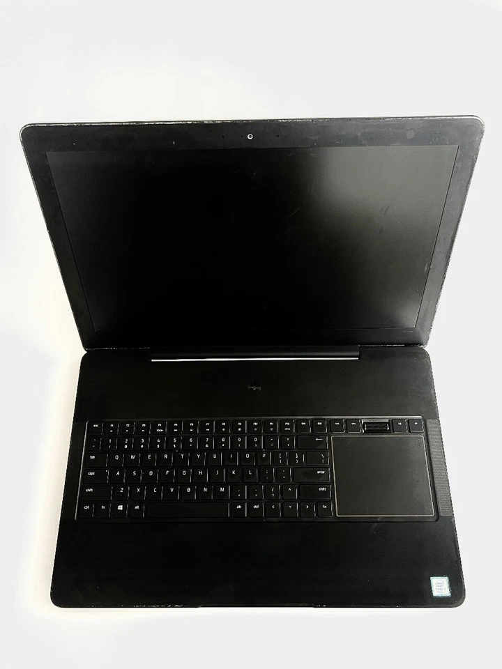 Razer Blade Pro 17 (2017) - Immagine 1 di 4