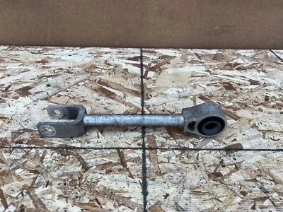 Brazos de control inferiores traseros nissan 370z 2009-2021 oem (se adapta a izquierda y derecha) Foto 1 de 4