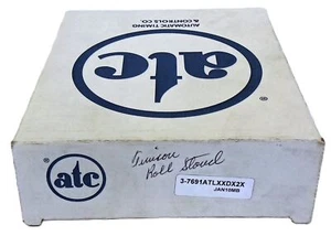ATC 3-7691ATLXXDX2X 10-30VDC Photoelectric Proximity Sensor w/ Mounting Bracket - Picture 1 of 5