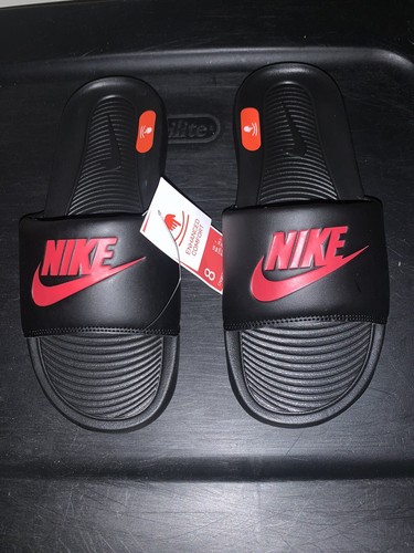 NUOVO! NIKE VICTORI ONE SLIDES NERO ROSSO UNIVERSITARIO UOMO 8