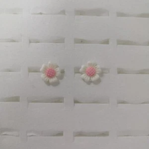 Style 23 Flower New Gift Womens Lady Girls Elegant Pearl Ear Clip Studs Earrings - Picture 1 of 1