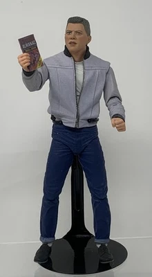 Regreso al Futuro II - Ultimate Griff Tannen Almanac - Figura NECA - 7 pulgadas Foto 1 de 4