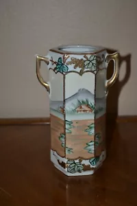 Vintage Hand Painted Royal Nippon Vase With Raised Gold Scroll Work. - Picture 1 of 3