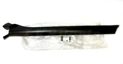 Range Rover Sport negro satinado moldura acabado un pilar diestro LR046846 genuino Foto 1 de 4