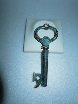 Ancien Tire Bouchon forme Clé en bronze - Photo 1/4